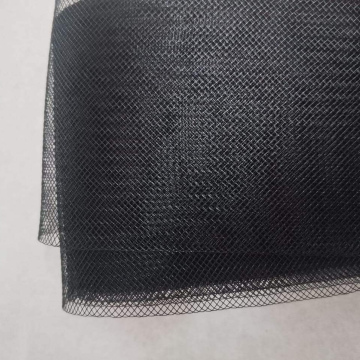 Small Crin Black